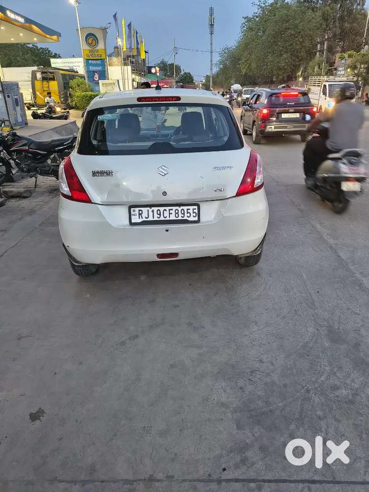 Maruti Suzuki Swift 2016 Petrol Well Maintained