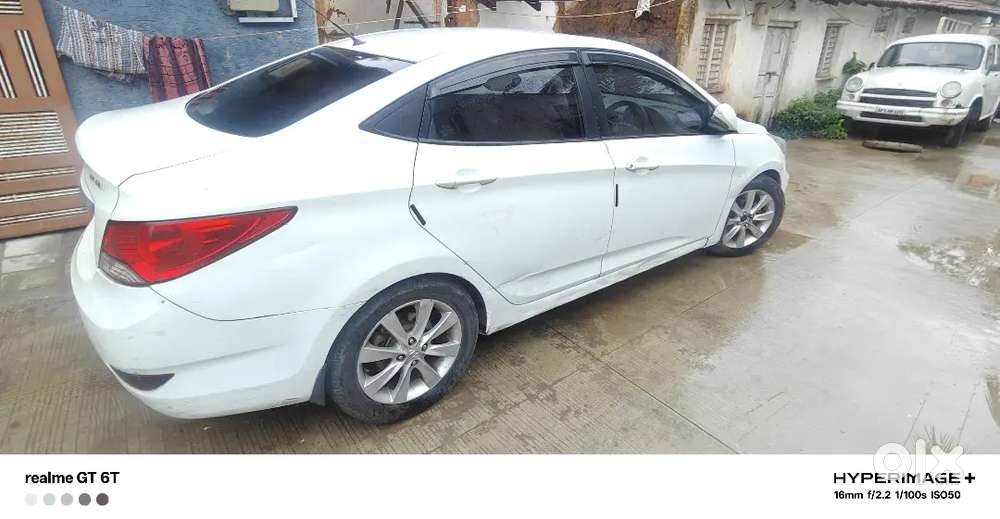 Hyundai Verna Fluidic 1.6 Crdi Sx Bsiv