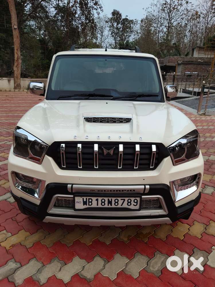 Mahindra Scorpio S6 Plus, 2016, Diesel