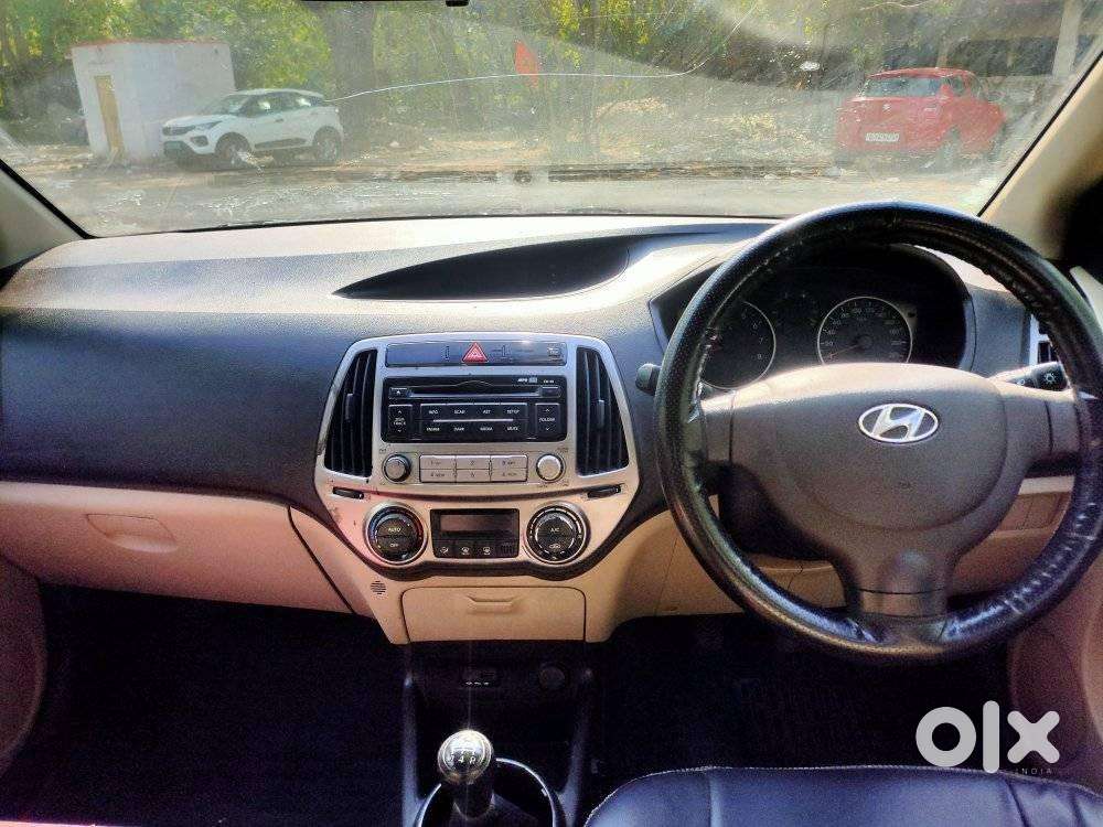 Hyundai I20 Magna 1.2 Mt, 2013, Petrol