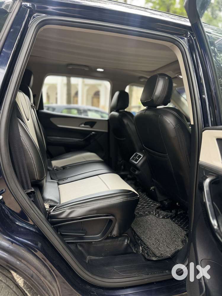 Mahindra Xuv700 2.2 Ax 7 Diesel Mt Str, 2024, Diesel