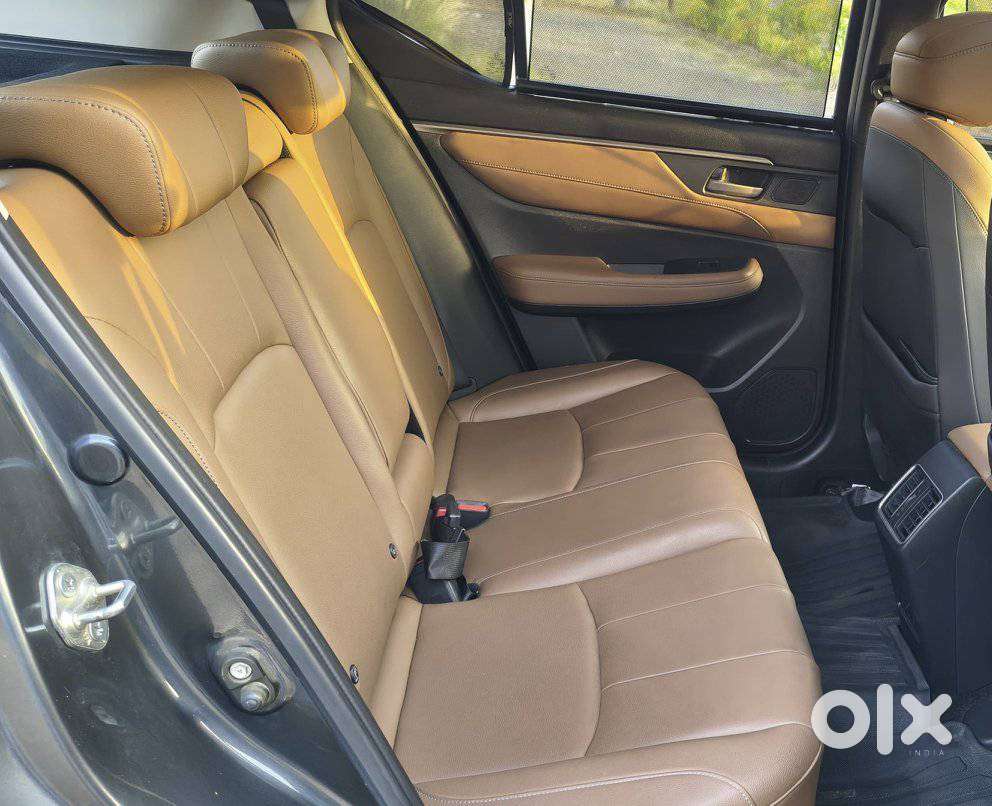 Honda Elevate Zx Cvt, 2024, Petrol