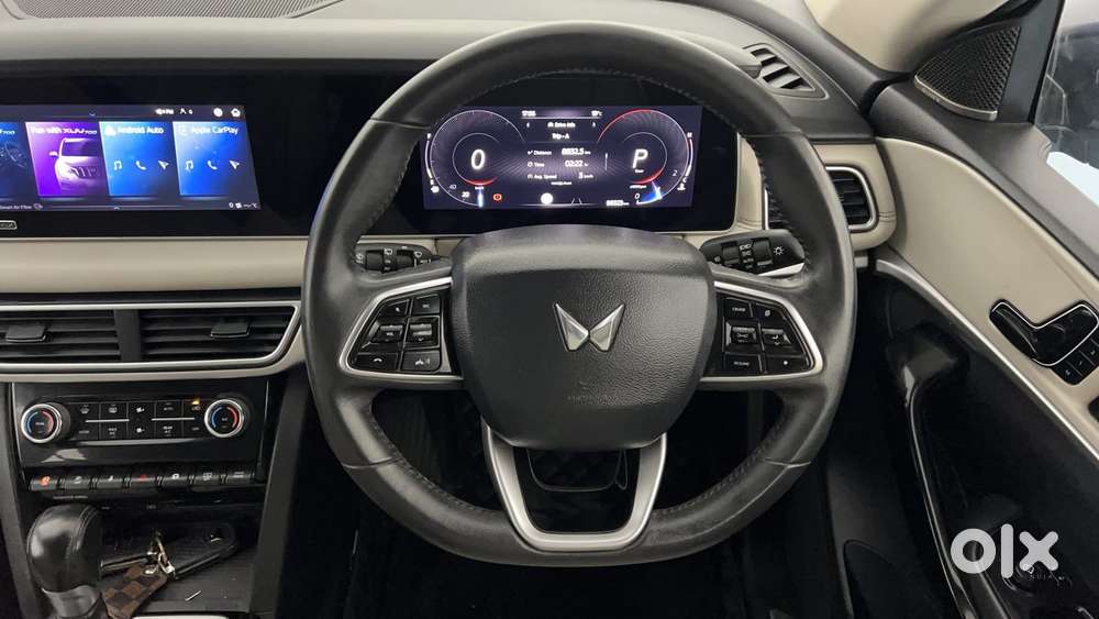 Mahindra Xuv700 2.2 Ax 7 Diesel At Luxury Pack Str, 2022, Diesel