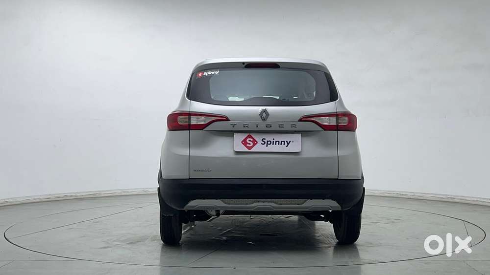 Renault Triber Rxe, 2023, Petrol