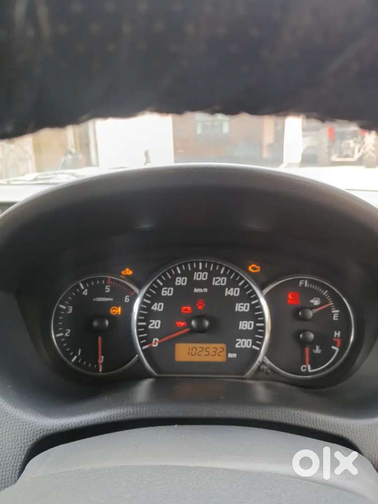 Maruti Suzuki Swift Vdi 2010 Bs4