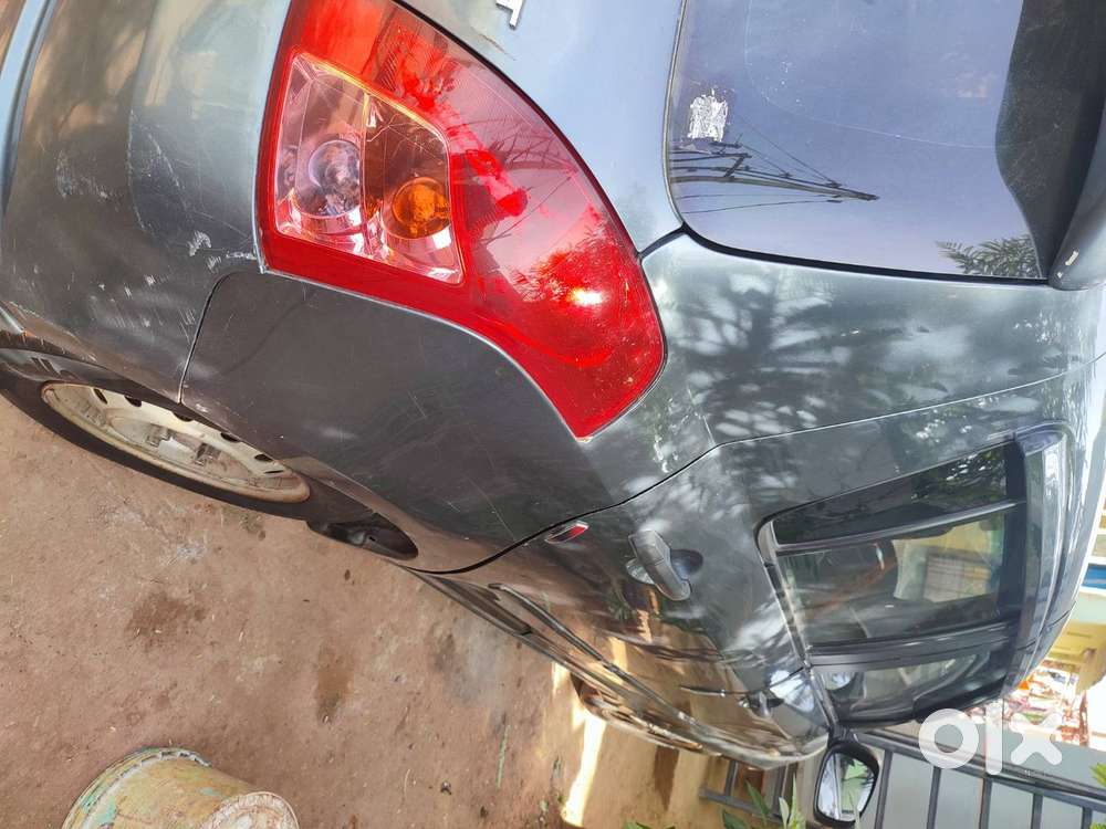 2005 Model, 5th Owner. Accident Free  Vehicle With All Docs Running.