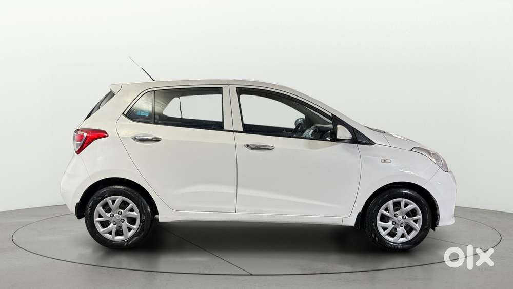 Hyundai Grand I10 Sportz 1.2 Kappa Vtvt, 2017, Petrol
