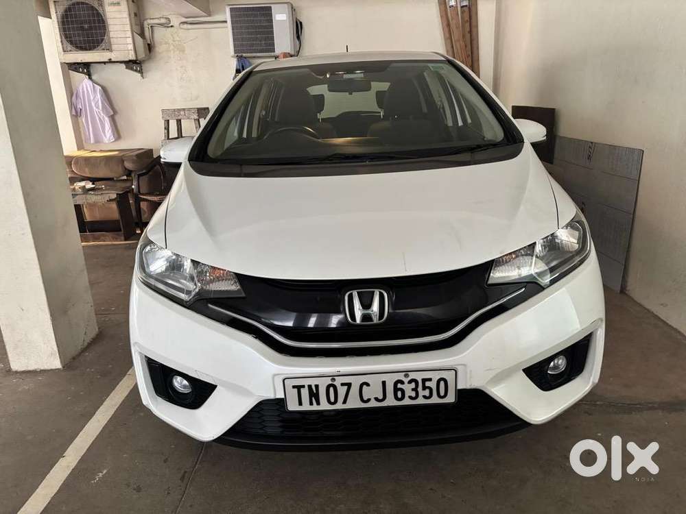 Honda Jazz 2017 Petrol 27700 Km Driven