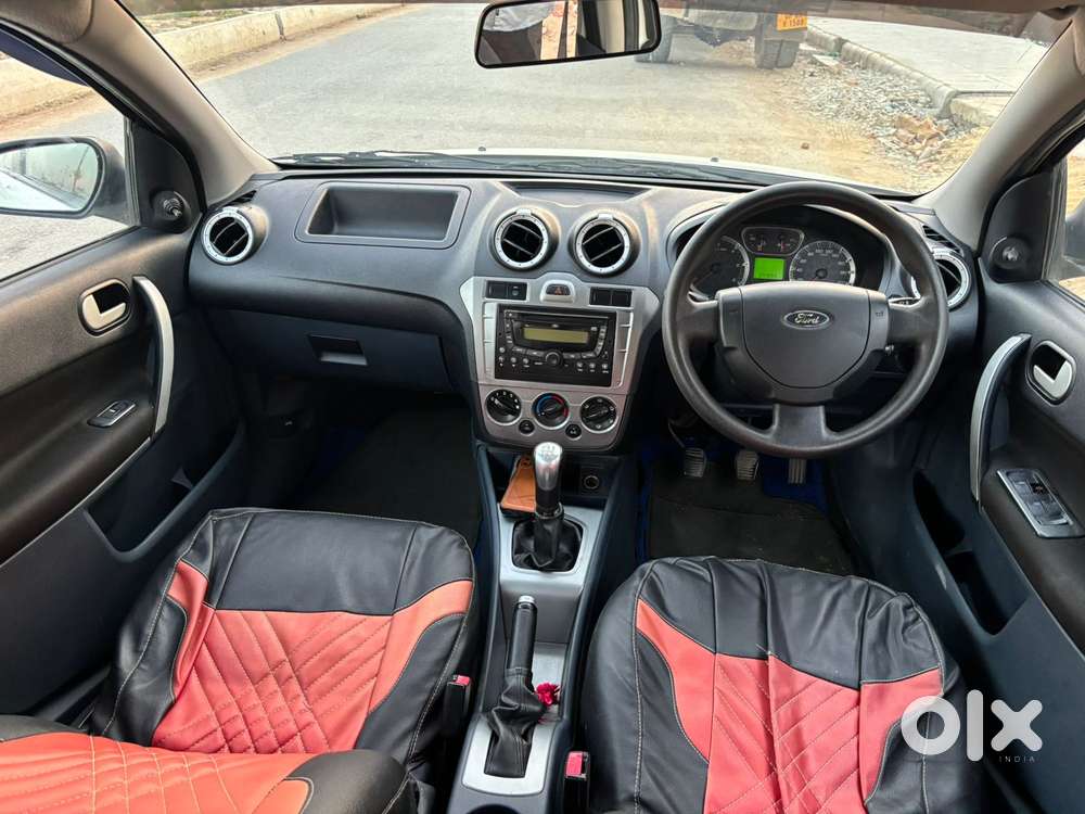 Ford Fiesta Classic [2012-2015] 1.4 Clxi Tdci, 2014, Diesel