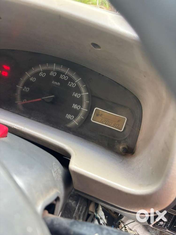 Maruti Suzuki 2012 Cng 7 Seater 2012/6