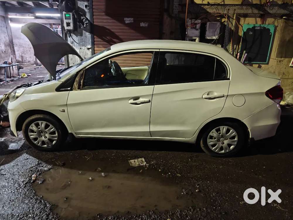 Honda Amaze 2016 Cng & Hybrids Good Condition