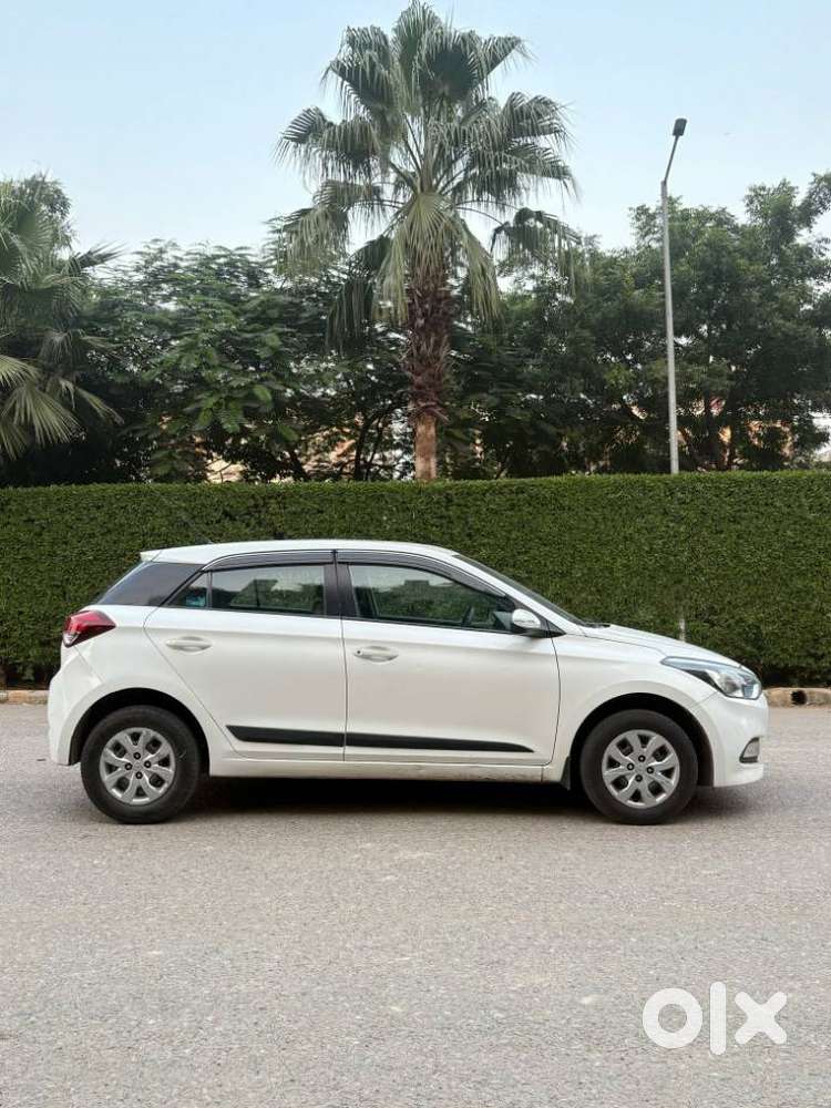 Hyundai Elite I20 Sportz (o) 1.2, 2017, Cng & Hybrids