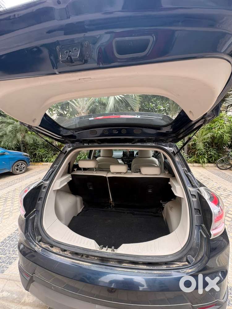 Mahindra Xuv400 Electric 2024