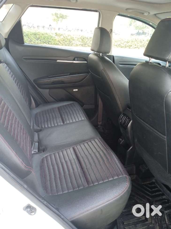 Kia Sonet Gtx Plus Turbo Dct, 2020, Petrol