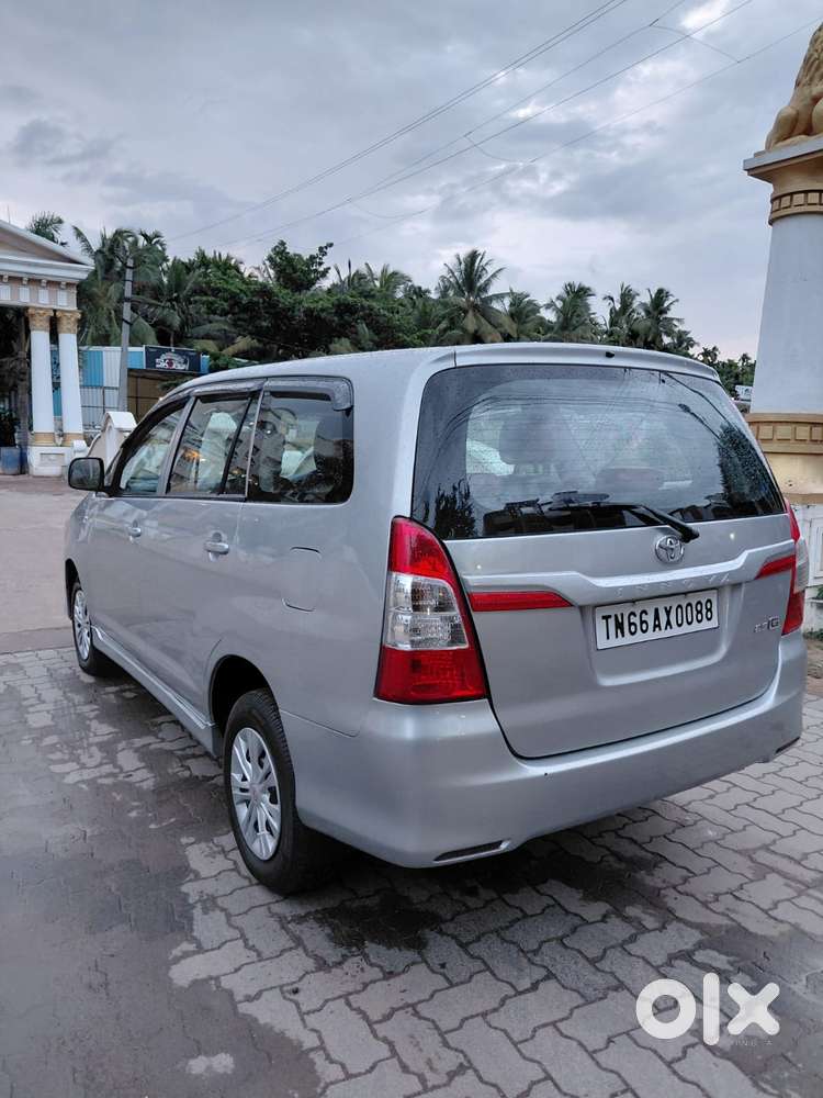 Toyota Innova 2.5 G (diesel) 8 Seater Bs Iv, 2016, Diesel