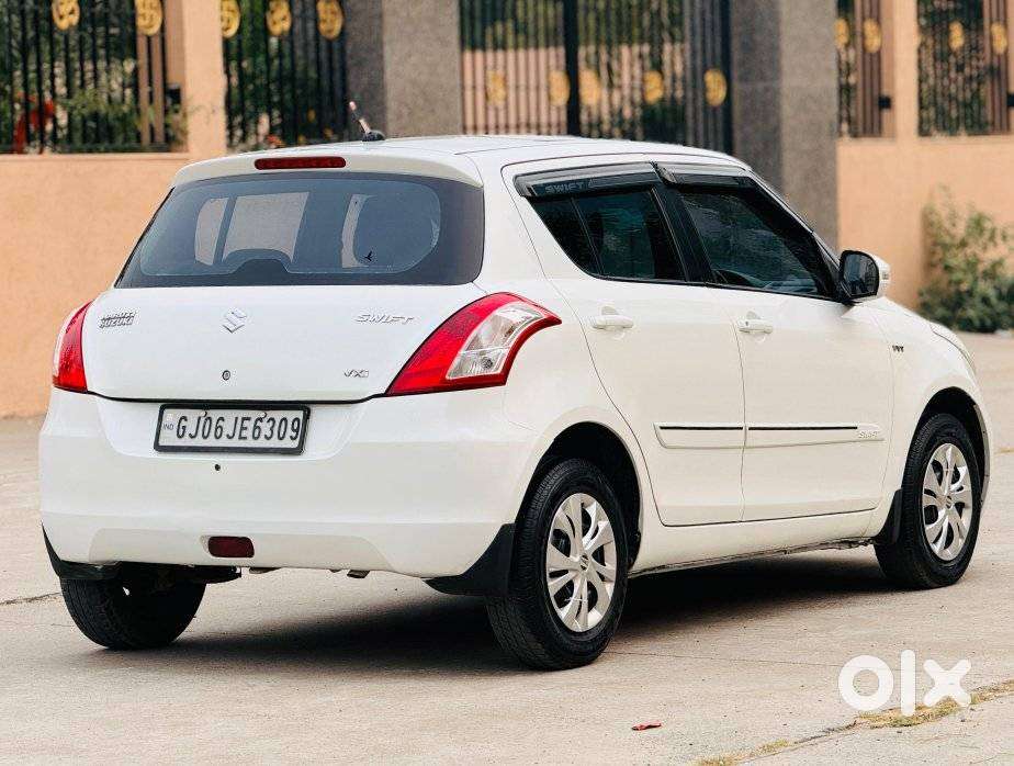 Maruti Suzuki Swift Vxi Cng, 2015, Cng & Hybrids