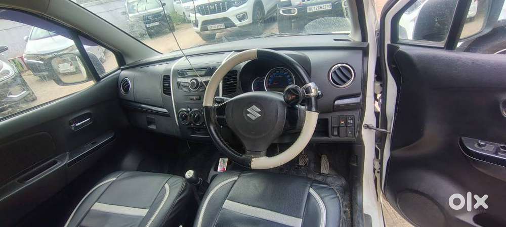 Maruti Suzuki Wagon R Stingray Vxi, 2015, Petrol