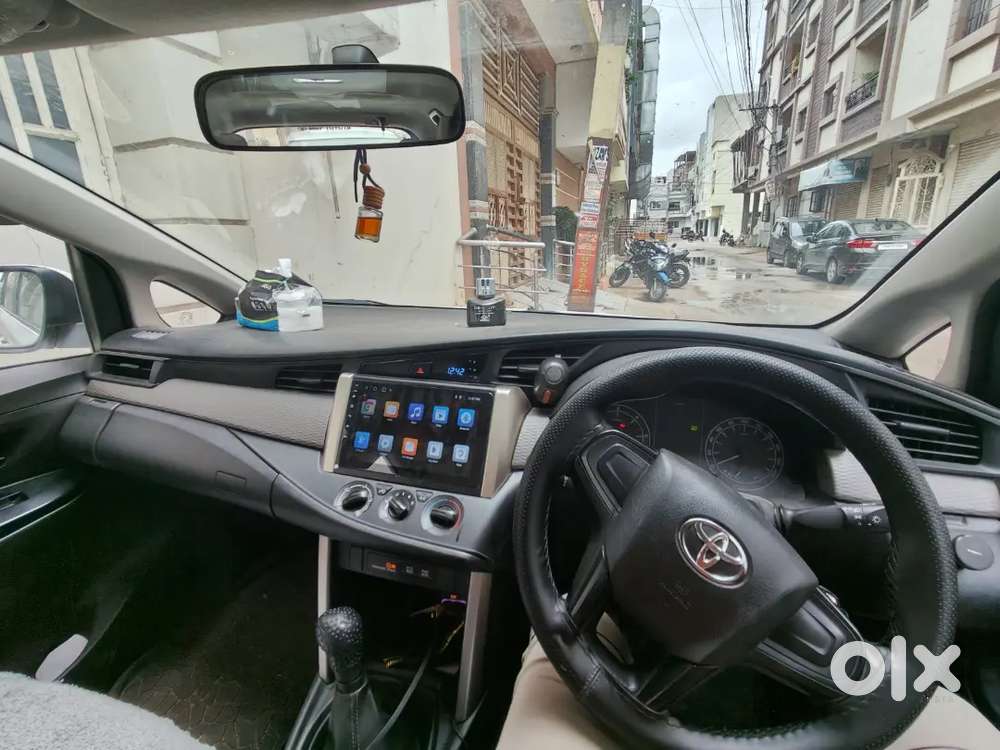 Toyota Innova Crysta 2019
