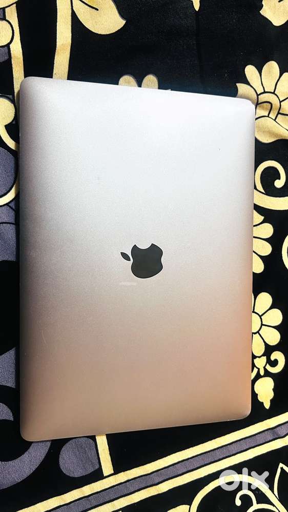 Mackbook M1 Pro , RAM 16GB Hard disk 512gb