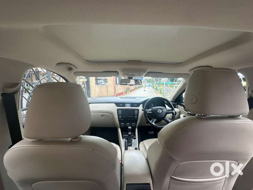 2015 Skoda Octavia Petrol Automatic Elegance, Sunroof, 2nd Own, 56k Km