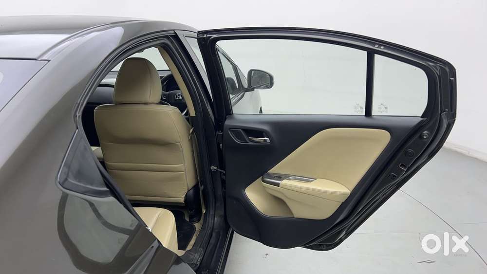 Honda City I-vtec Vx, 2016, Petrol