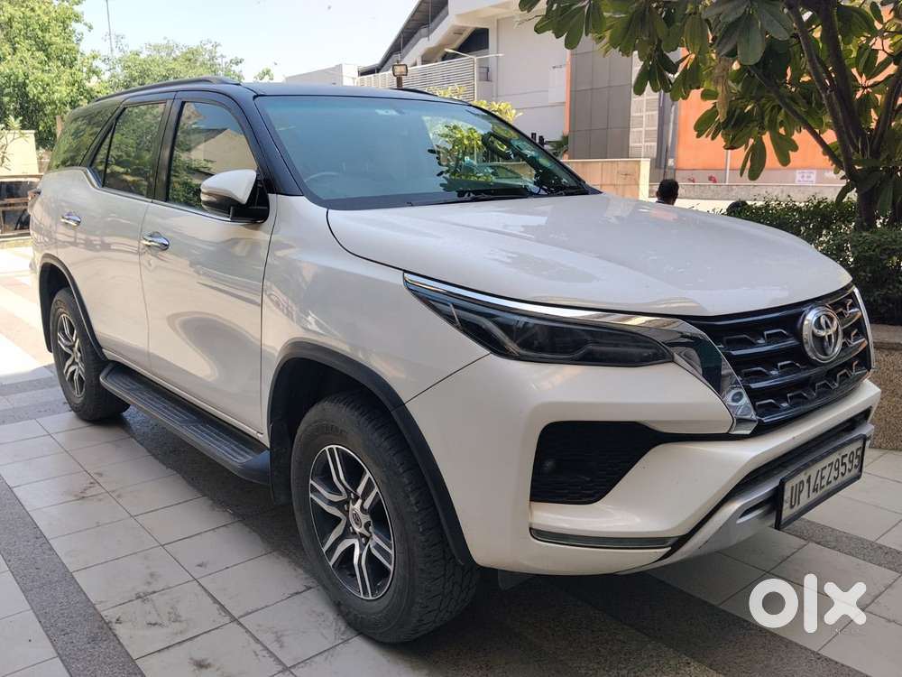 Toyota Fortuner 4x2 At 2.8 Diesel, 2022, Diesel
