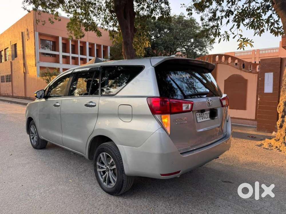 Toyota Innova Crysta 2.4 Gx Mt, 2019, Diesel