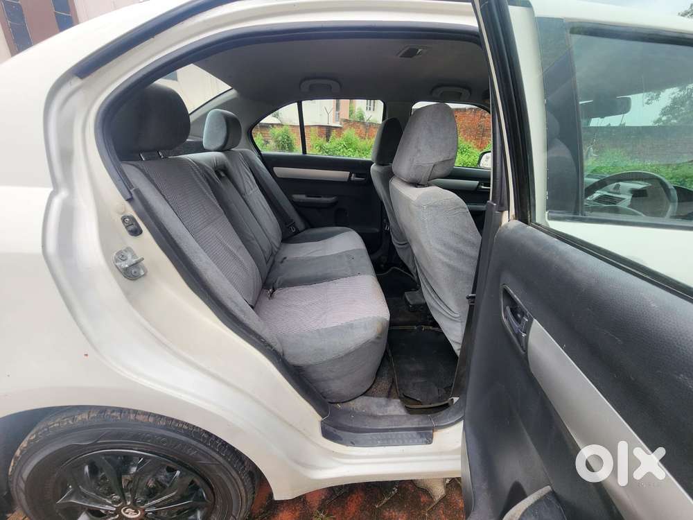 Maruti Suzuki Swift Dzire Amt Vdi, 2010, Diesel