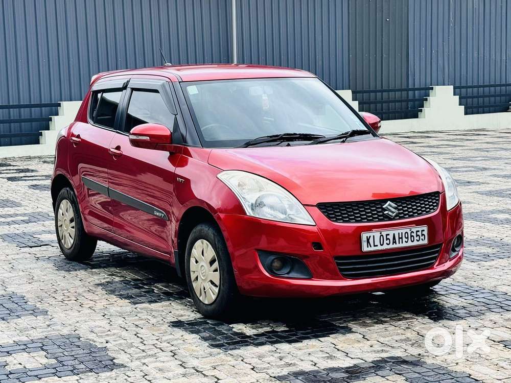 Maruti Suzuki Swift Vxi Optional, 2014, Petrol
