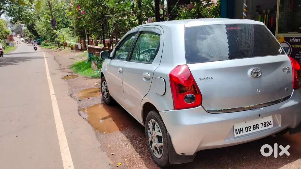 Toyota Etios Liva 2011
