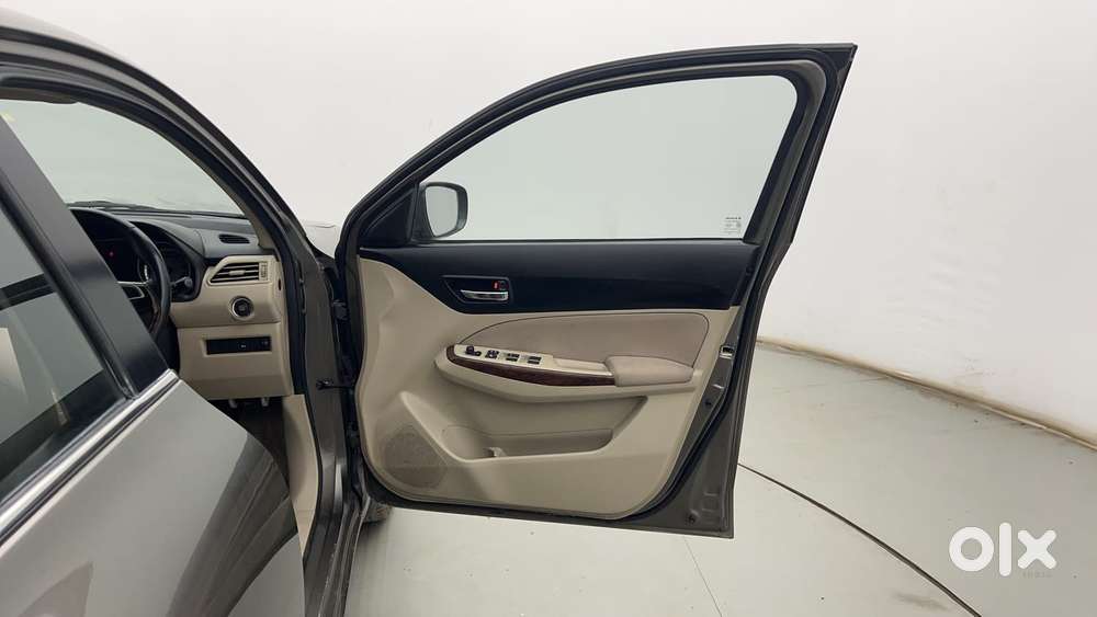 Maruti Suzuki Dzire 1.2 Zxi Plus Amt, 2017, Petrol