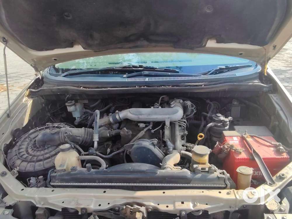 Toyota Innova 2004 Diesel Well Maintained