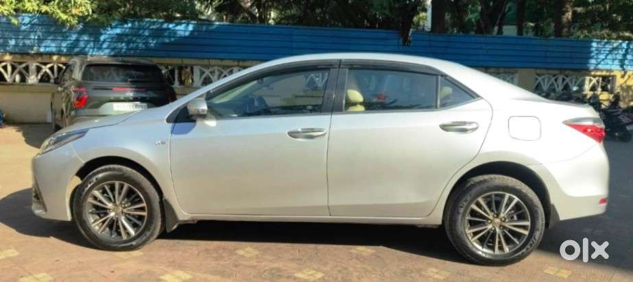 Toyota Corolla Altis 2013-2017 Vl At, 2017, Petrol