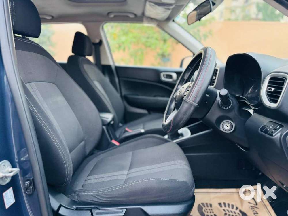 Hyundai Venue 1.0 Sx Turbo Imt, 2021, Petrol