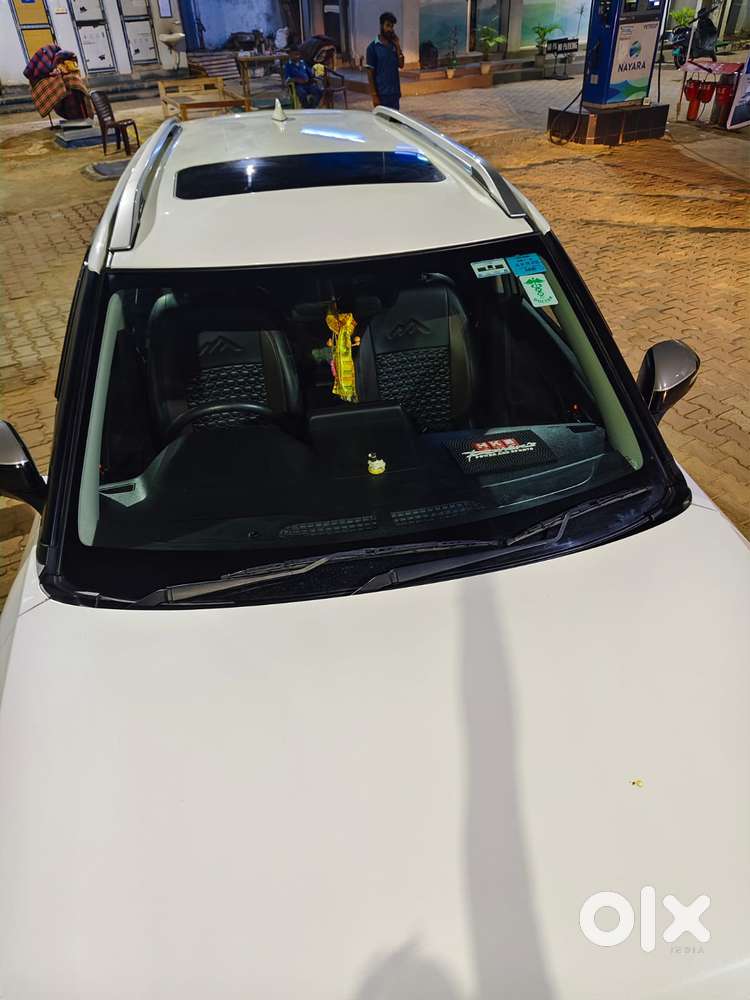 Maruti Suzuki Vitara Brezza 1.5 Zxi, 2023, Petrol