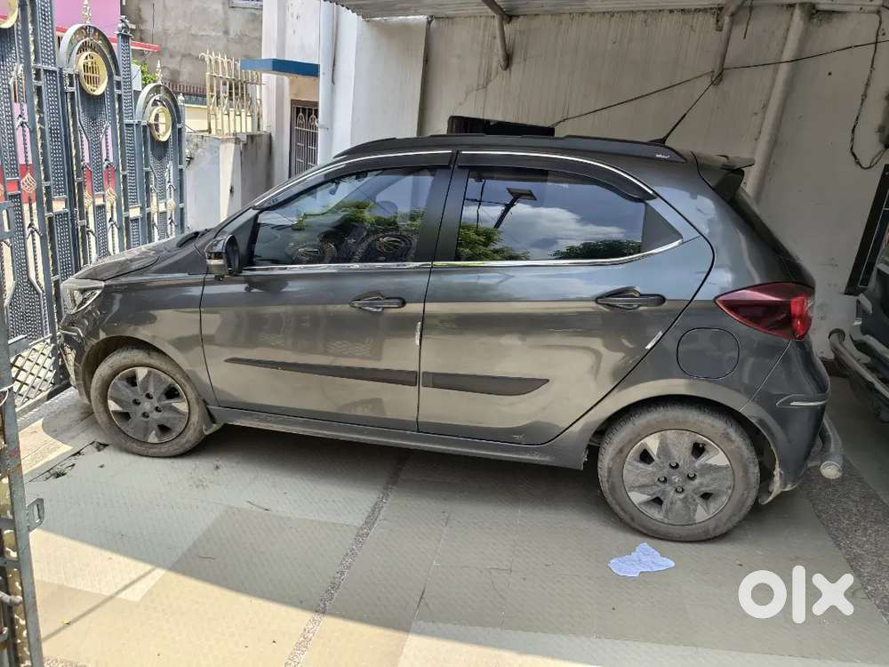 Tata Tiago 1.2 Revotron 2025 Petrol Manual