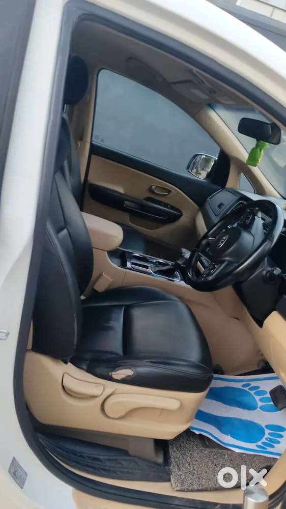 Kia Carnival 7seater 2021