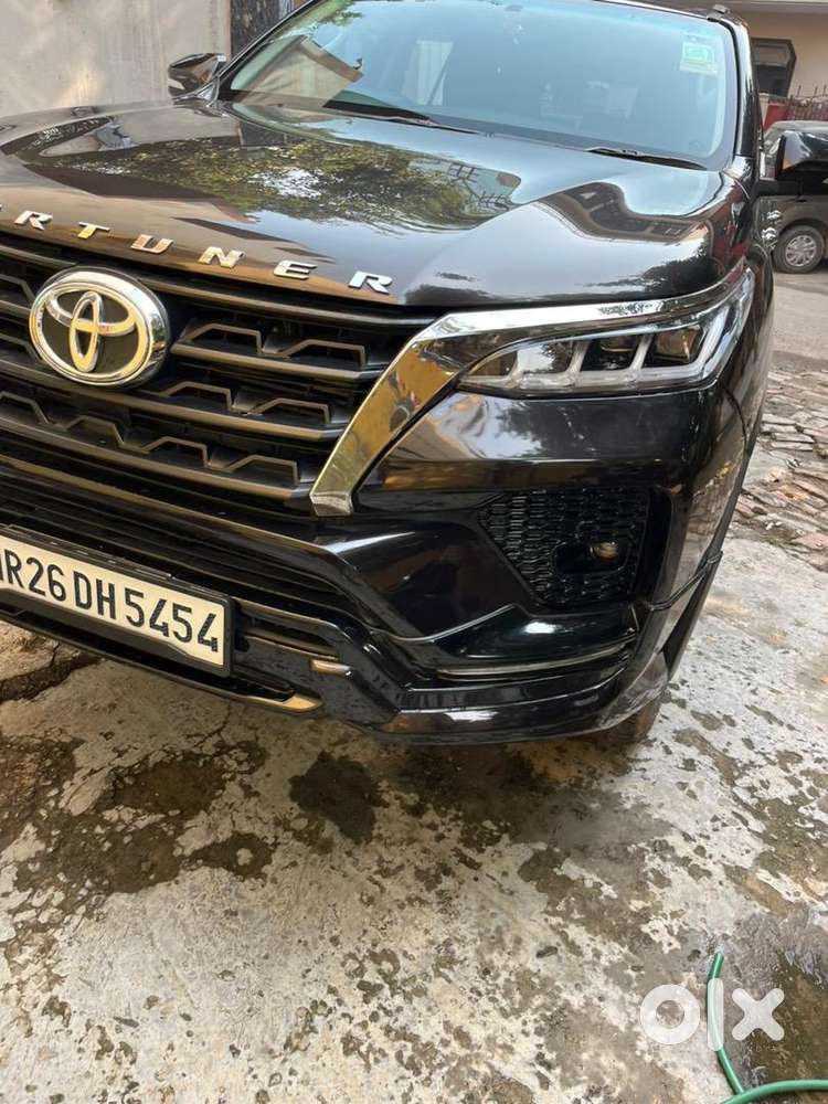 Toyota Fortuner 2017 Diesel 72000 Km Driven