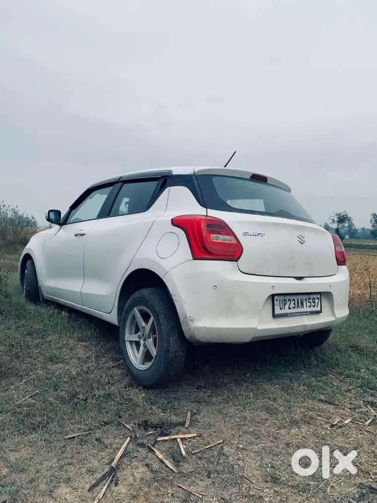 Maruti Suzuki Swift 2023 Petrol Manual