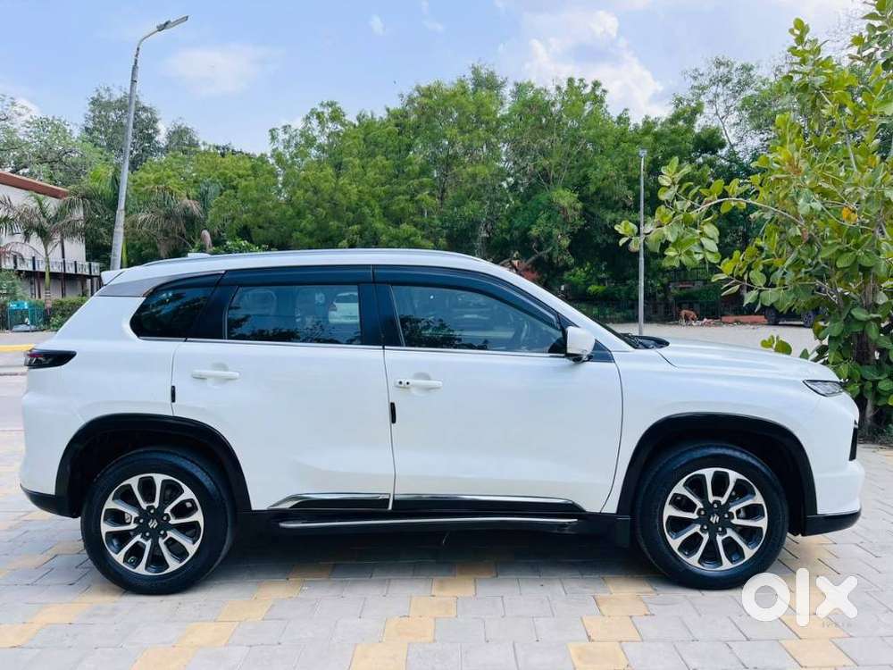Maruti Suzuki Grand Vitara 1.5 Alpha Plus Intelligent Hybrid Ecvt, 2..