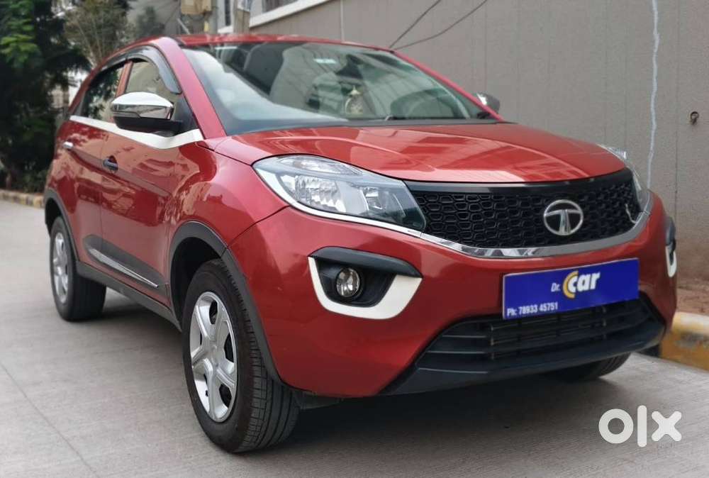 Tata Nexon 1.2 Revotron Xma, 2018, Petrol