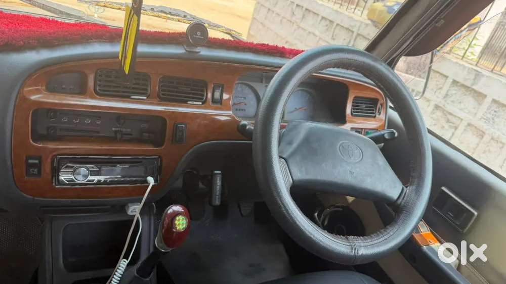 Toyota Qualis 2004 Diesel 170000 Km Driven