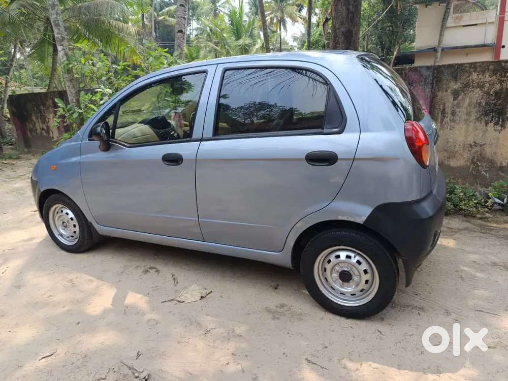 Chevrolet Spark 2010 Petrol 42000 Km Driven