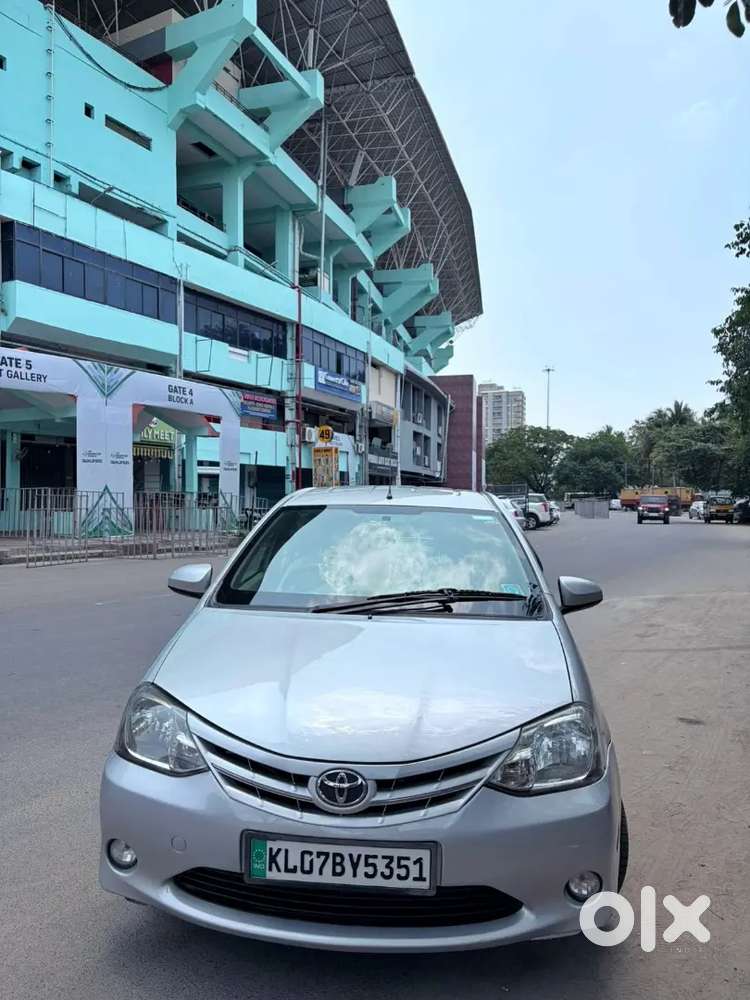 Toyota Etios Liva 2013 Diesel Well Maintained / Urgent Sale