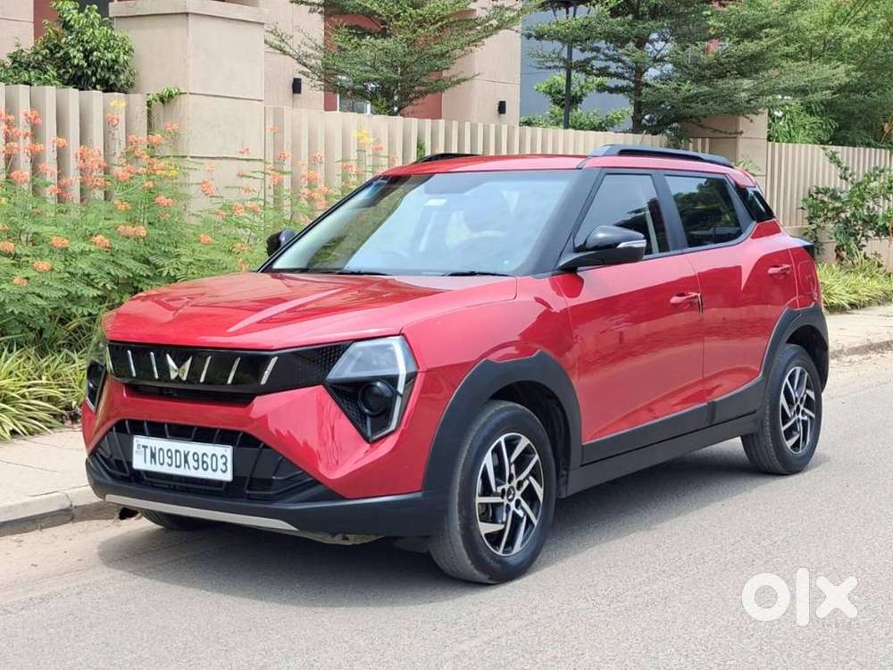 Mahindra Xuv 3xo Ax5 Pm Mt, 2025, Petrol