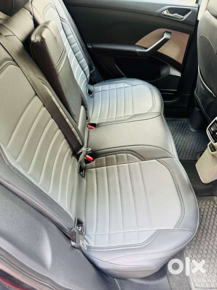 Skoda Kushaq 1.0 Tsi Ambition, 2022, Petrol