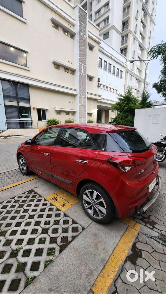 2017 Hyundai Elite I20 Asta(o) Petrol  43,000 Km  Hyundai Service Hi