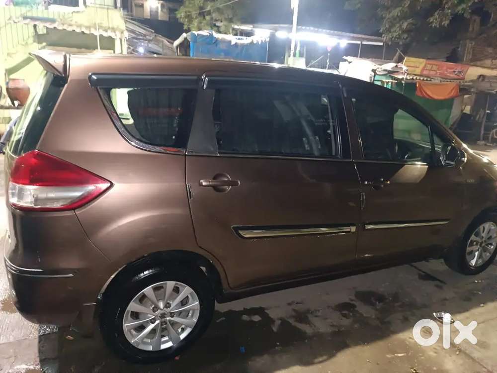 Four Tyre 70 % Chilled Ac 4 Power Window