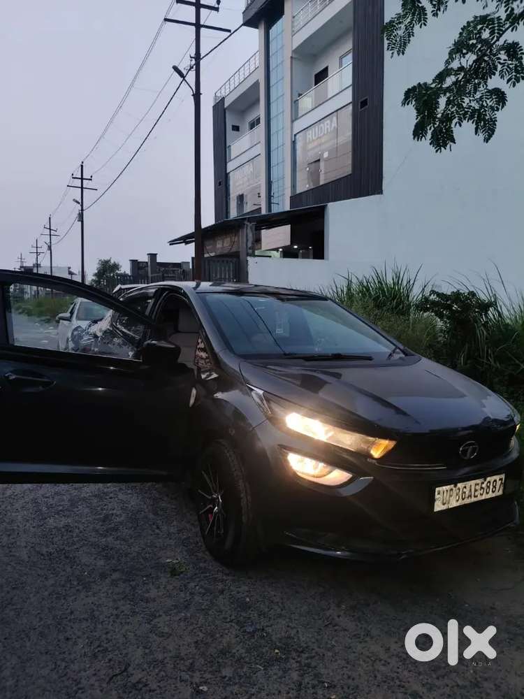 Tata Altroz 2021(august )petrol Good Condition