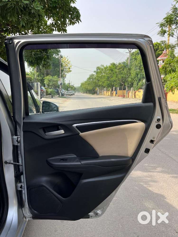 Honda Jazz V Mt Privilege, 2019, Petrol